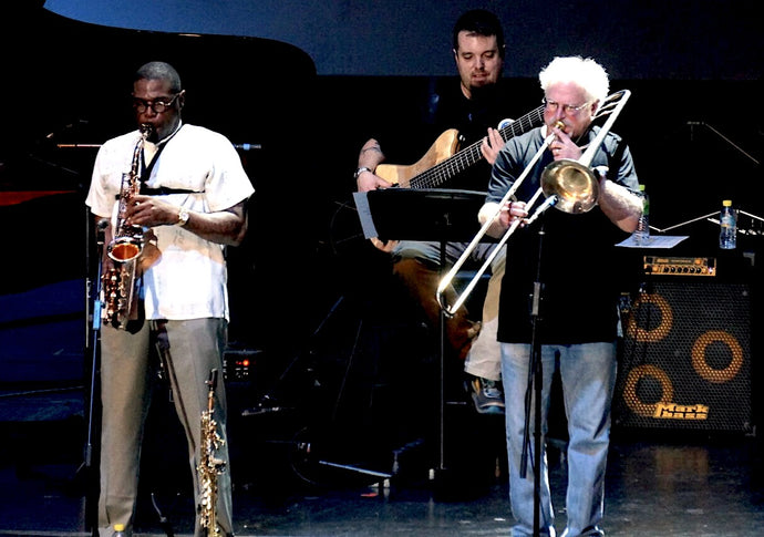 Jazz Improvisation – Balancing Intellect and Intuition with Examples- By Dave Glenn